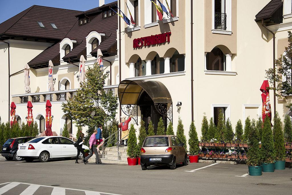 Hanul Domnesc Braşov Esterno foto